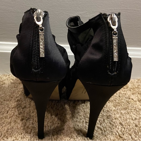 Chinese Laundry 'Hide and Seek' Black Chiffon Bootie 5”heel 8.5M Womens 6.5Men’s - Picture 6 of 15